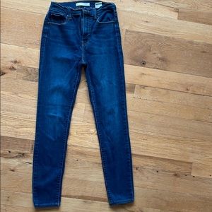 High waisted skinny jeans